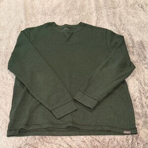 Eddie Bauer Men's Forest Green Crewneck Waffle Knit Long Sleeve